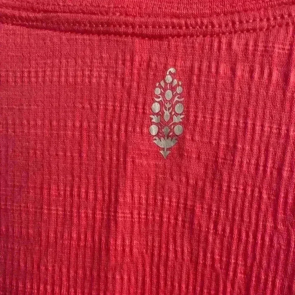 🆕Free People Bright Red Full Hearts Tank L 🆕 - Picture 13 of 15